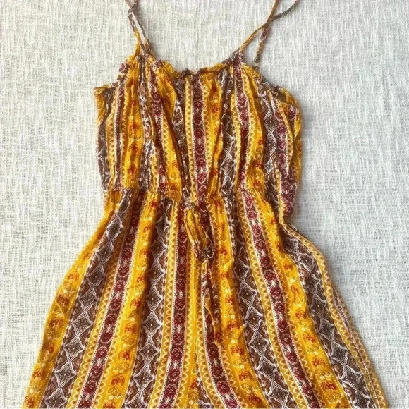 AUW Pants - AUW Hippie/Paisley Romper